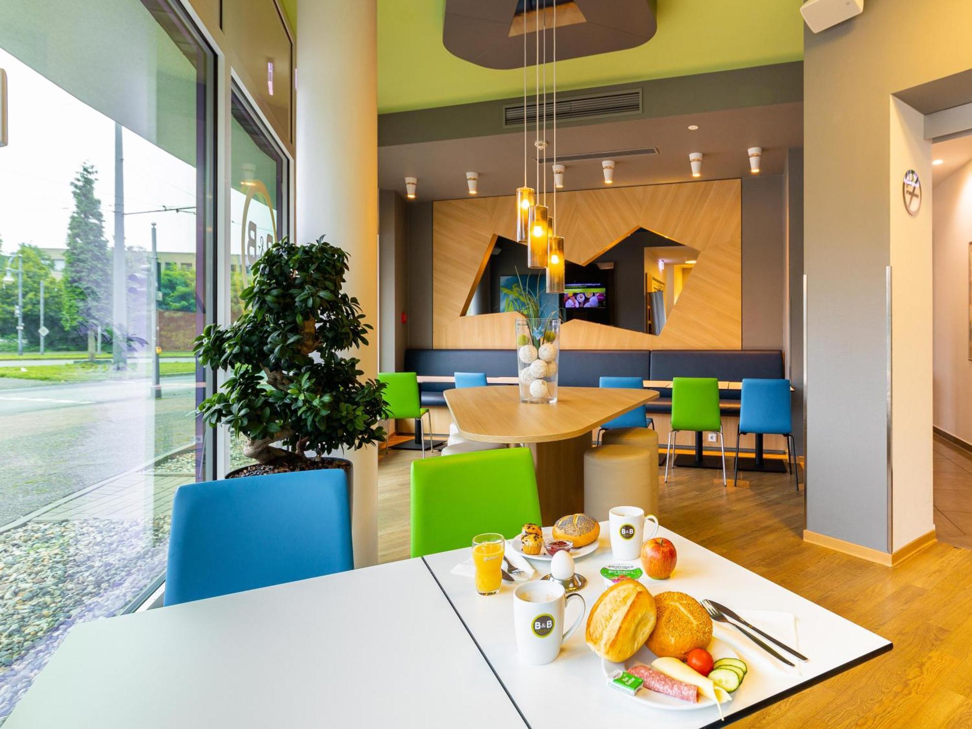 B&B Hotel Krefeld Exterior photo